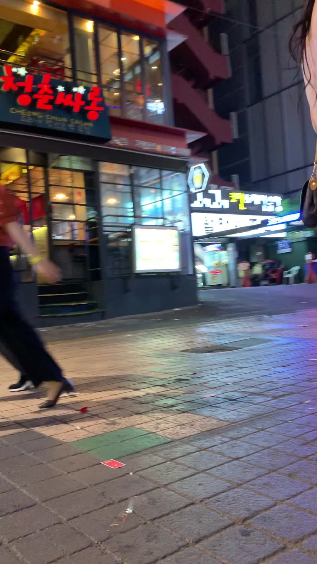 서초동 밤거리 도촬 썸네일
