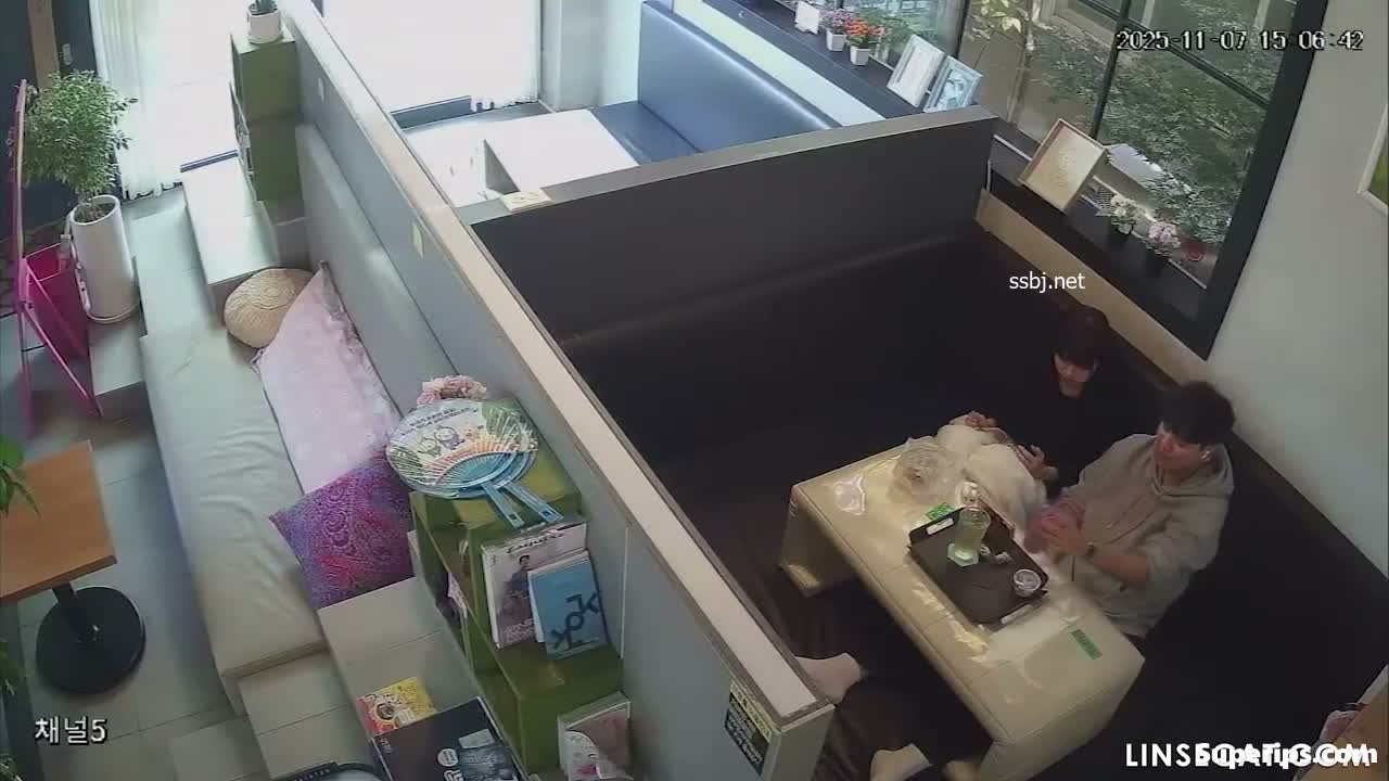 IPCAM 룸카페 풋풋한커플 썸네일