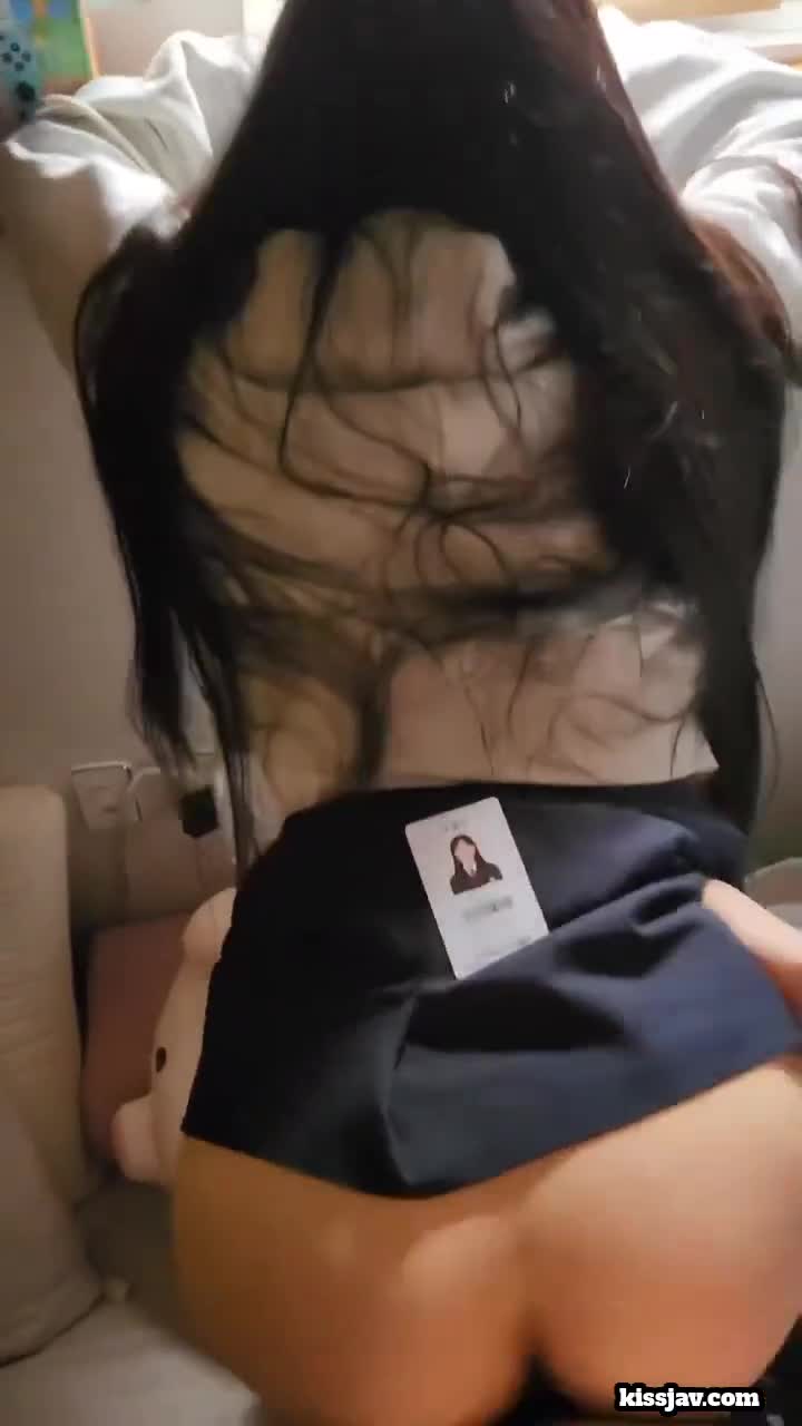 대학교 학생증 올려놓고 뒤치기 썸네일